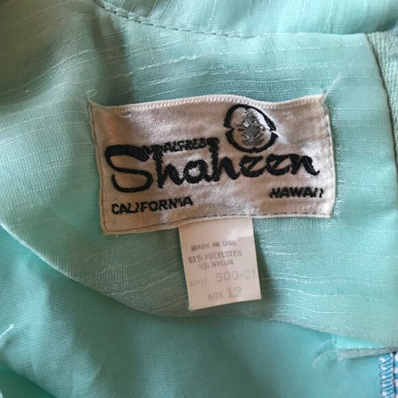 Vintage 1960s Hawaiian Dress Alfred Shaheen - Picture 6 of 6